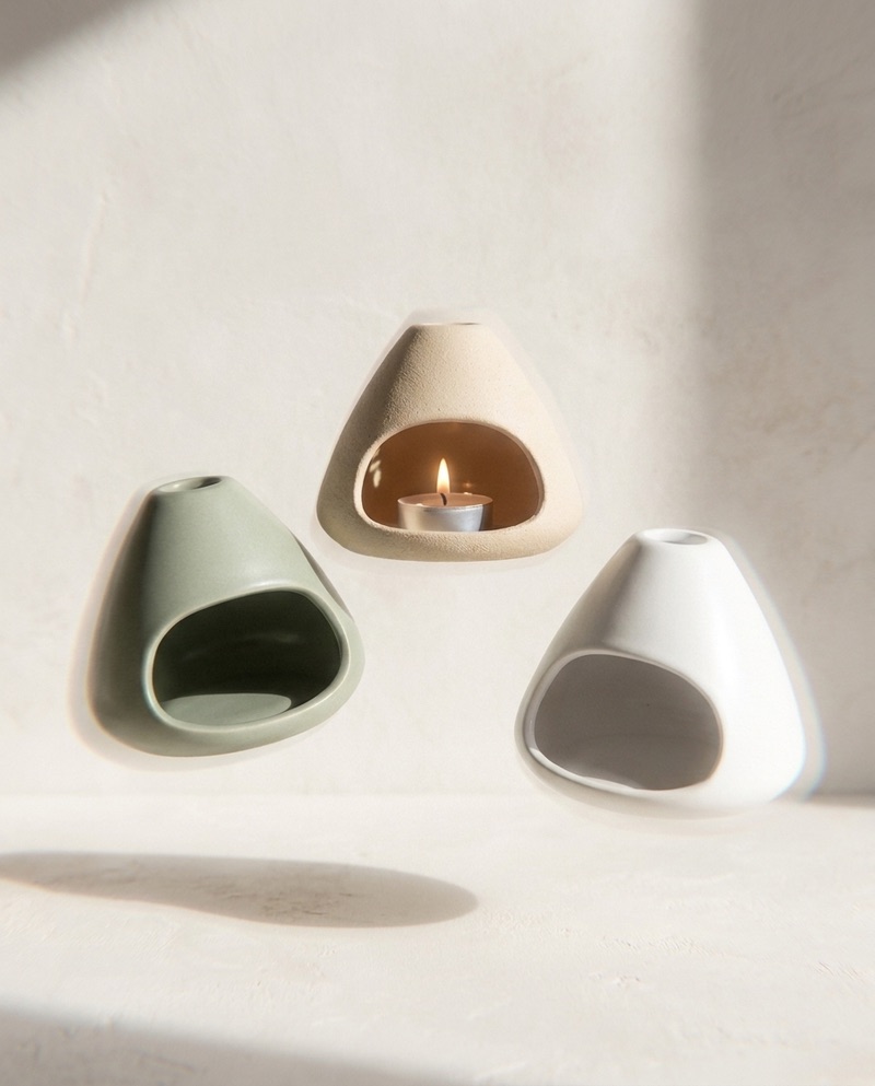 VESSEL Oil Burner in use, ceramic oil burner